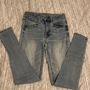American Eagle High Rise Jegging, Super stretch, Light Blue, Size 2